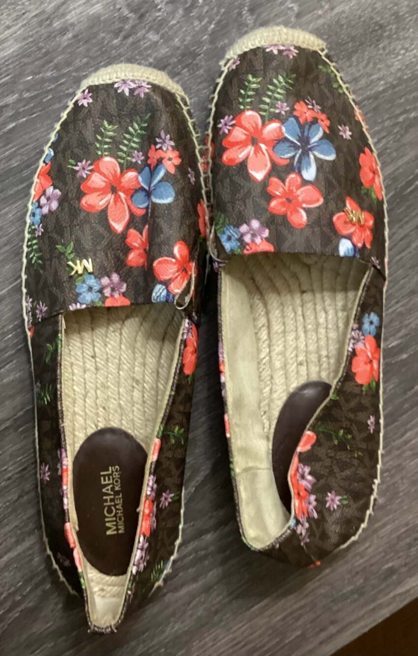 Michael Kors Kendrick Floral Logo Espadrille Flats Size 8.5M